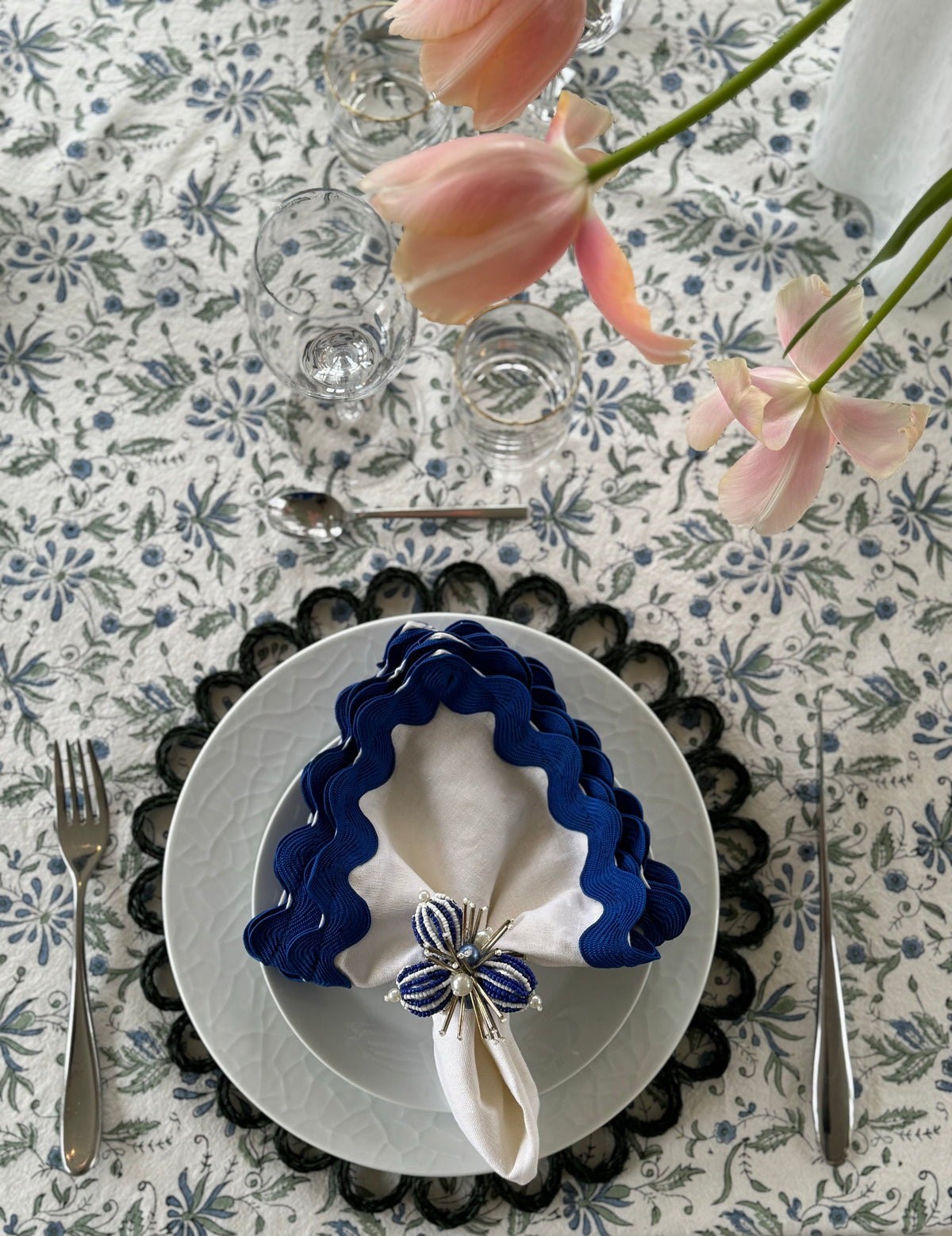Von Home's Block Print Tablecloth - Blue flowers