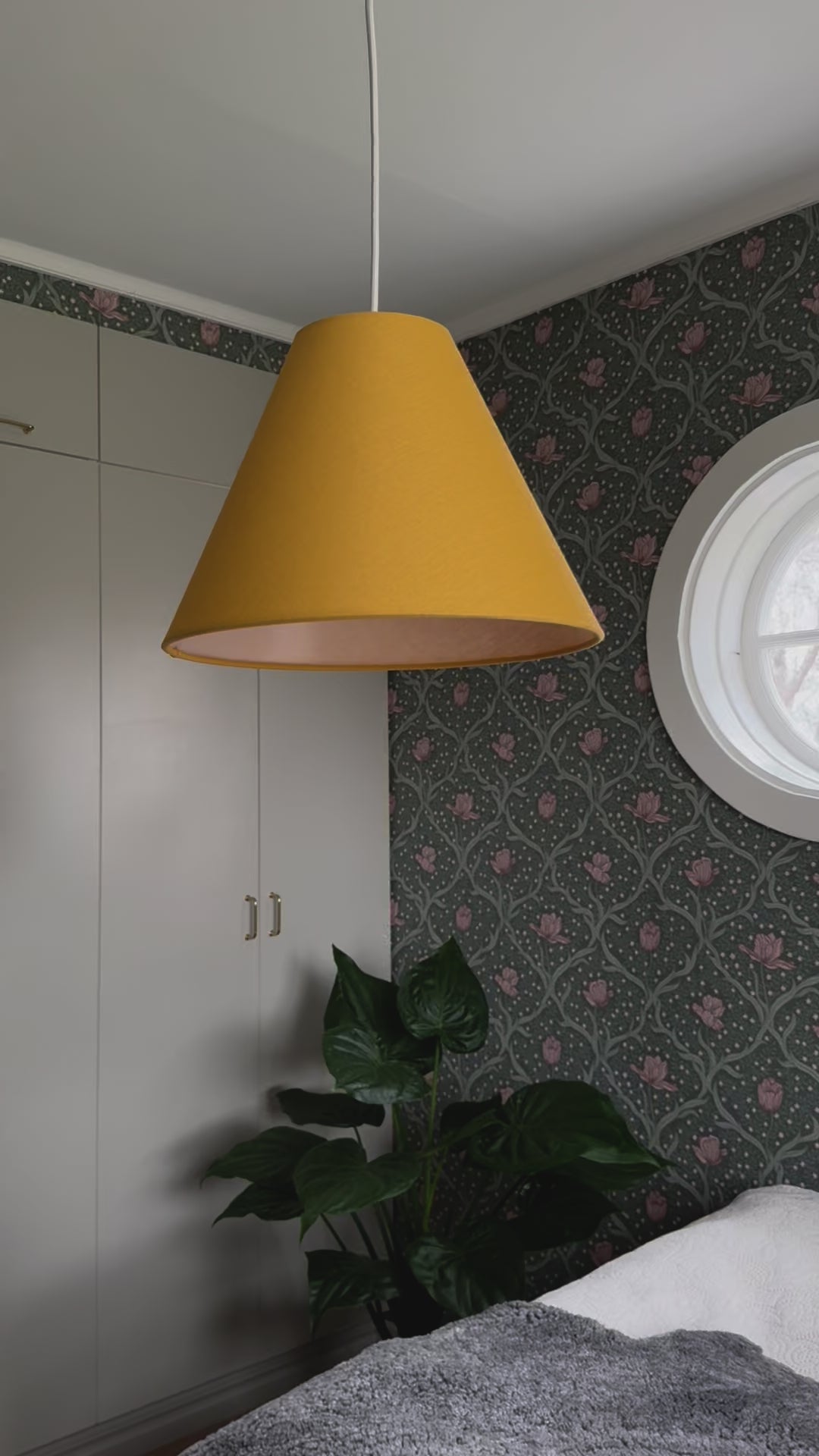 Linen Ceiling Lampshade - Yellow - 32 cm