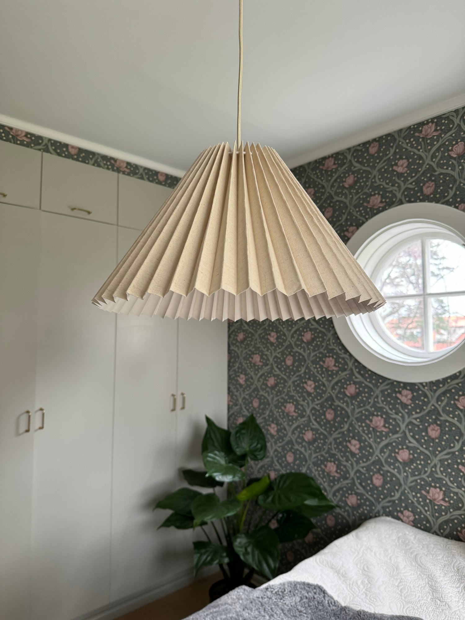 Pleated Lampshade Ceiling - Off White - 42 cm